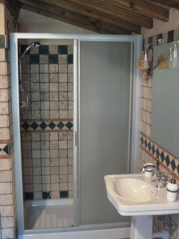 מלון בוואניה La Casa Di Ercole מראה חיצוני תמונה