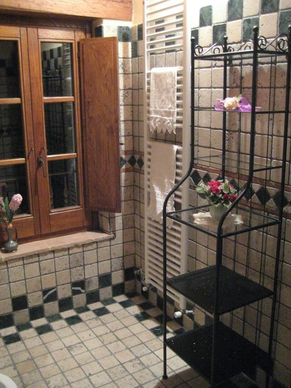 מלון בוואניה La Casa Di Ercole מראה חיצוני תמונה